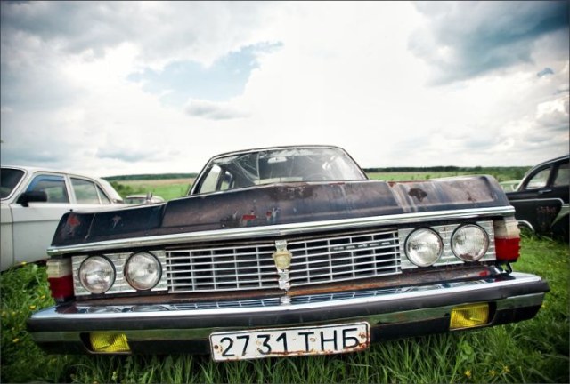 old_soviet_cars_73.jpg