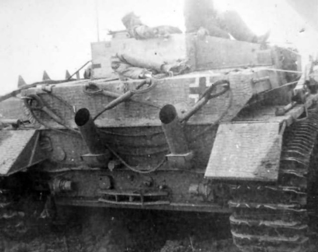 Stug_IV_rear.jpg