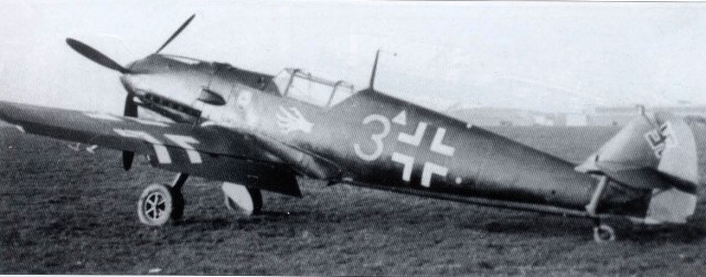 Bf-109E1-3.JG51-(Y3+)-Mannheim-Sandhofen-1940-01.jpg