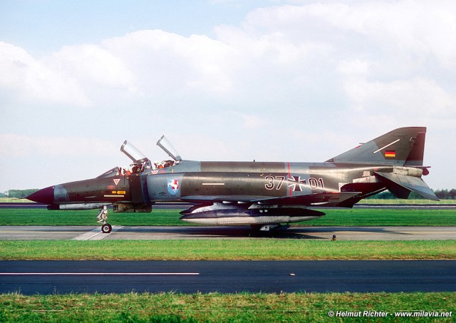 img28_F-4F_37+01_JaboG36_Hopsten_1977-06-11.jpg