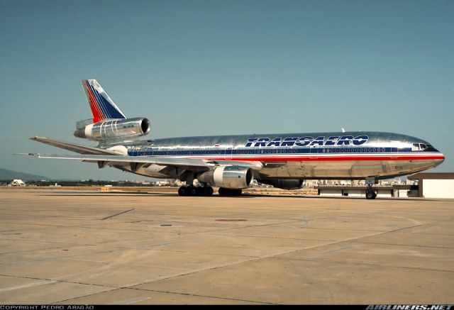 dc-10-transaero-N141AA.jpg