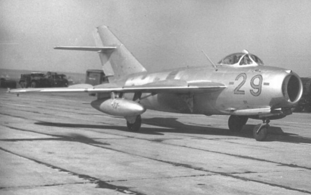 1671518_656c1a68f2698095fc94025518b786f9 (1).jpg