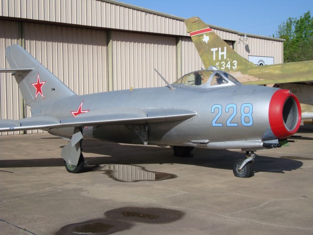 cfm_mig-17f_22.jpg