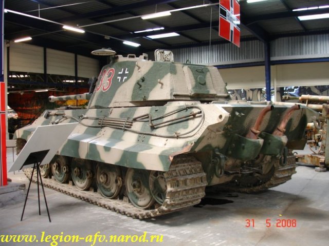 PzKpfw-VIB_Saumur_010.JPG