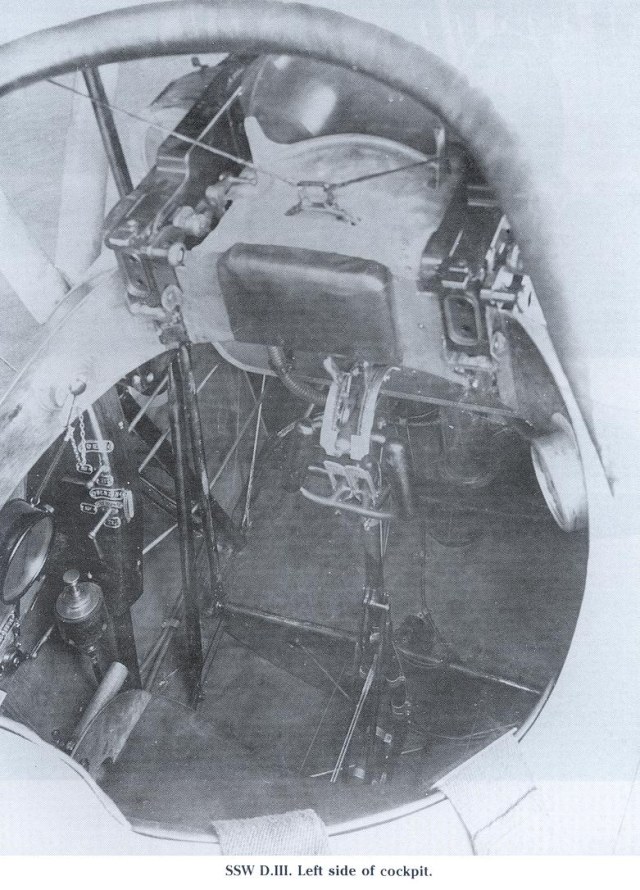 SS-D3-cockpit_02.jpg