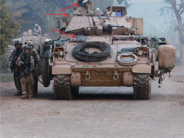 bradley-m2a2-920-11.jpg