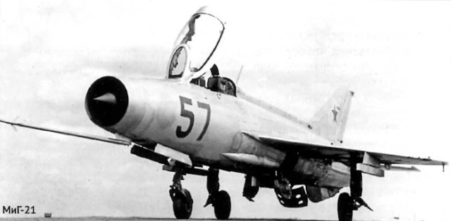 МиГ-21Ф-13 57 10-1.jpg