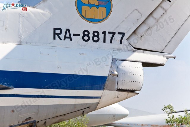 Yak-40_RA-88177_0064.jpg
