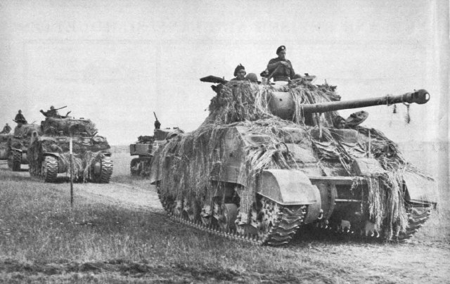 Sherman firefly 06.jpg