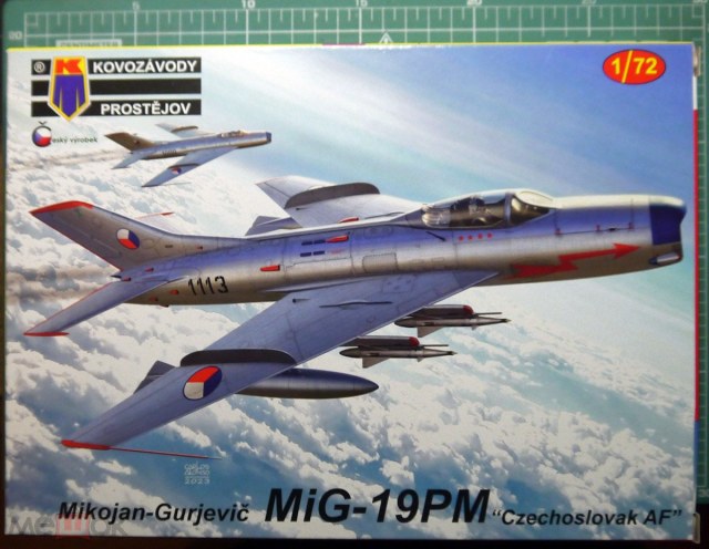 Миг-19ПМ.jpg