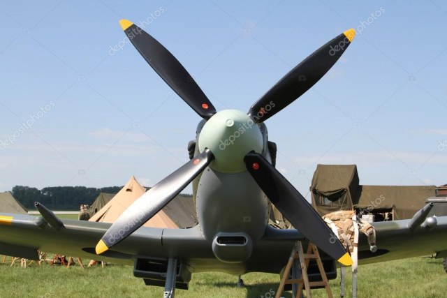 depositphotos_68926471-stock-photo-supermarine-spitfire-aircraf.jpg