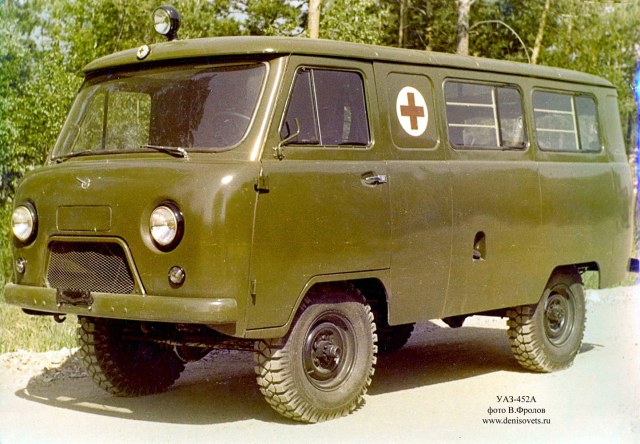 UAZ452A_6.jpg