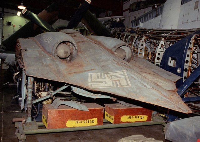 Horten_Ho_229_Smithsonian_rear.jpg