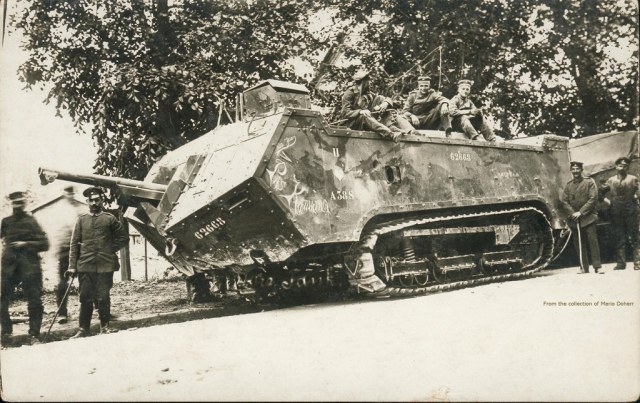 French_Beutepanzer_33.jpg