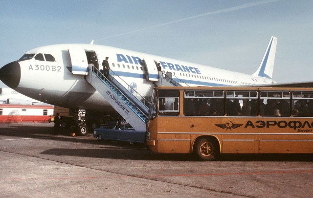 CbiZhDjUcAErSX8.jpg large.jpg