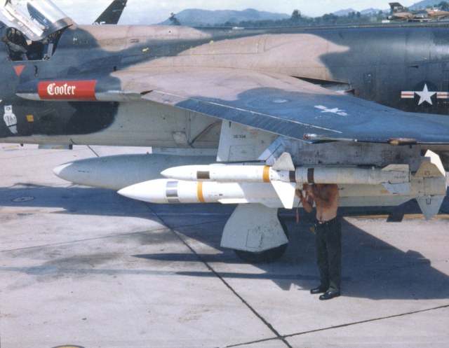 F-105-3-USAF.jpg