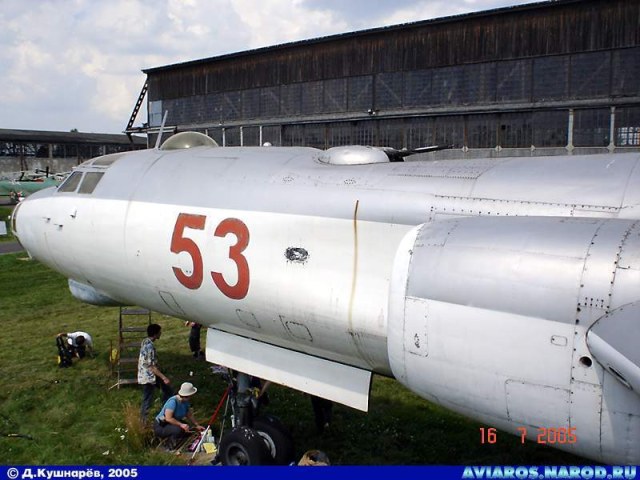 tu-16_8.jpg