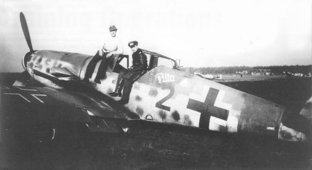 Messerschmitt-Bf-109G-14-AS-Eberhard-Gzik-2-JG-300-autumn-1944.jpg