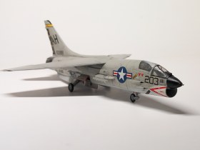 F-8E