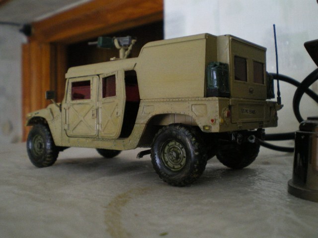 HMMWV(HumVee)