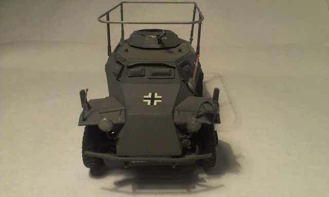 sd.kfz.223 leichter panzerspähwagen funk