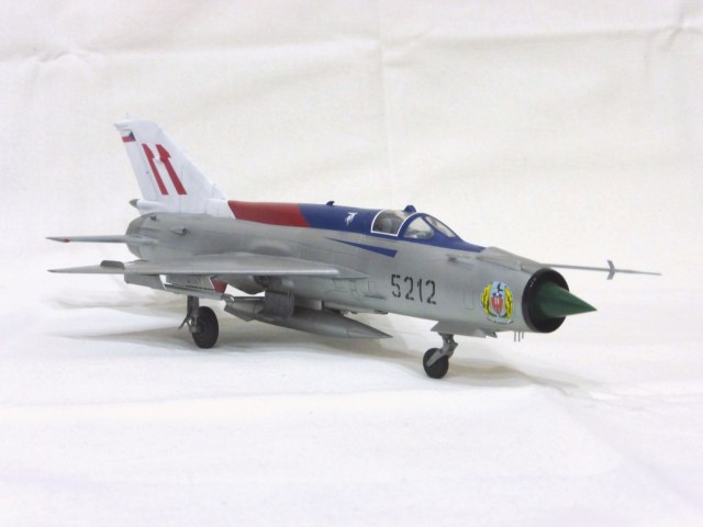 МиГ-21МФ 1/48 Academy/CMK/Quickbust