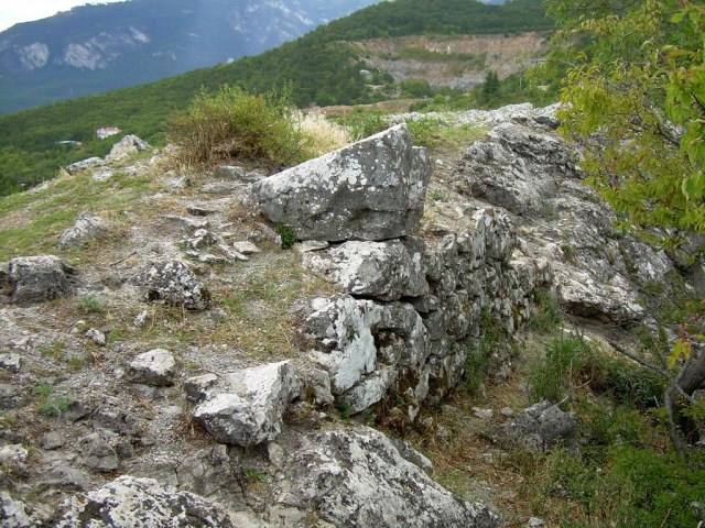 13 Остатки стены.jpg