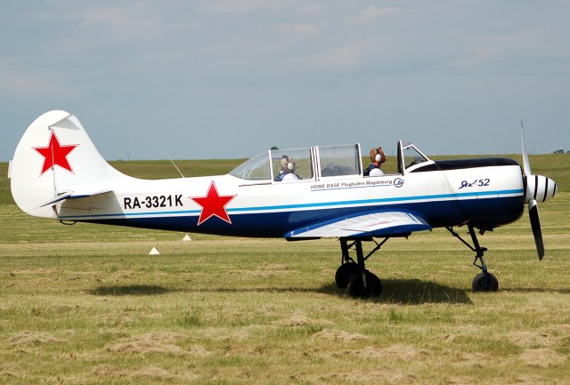 Yakovlev_Yak-52_2 (10).jpeg