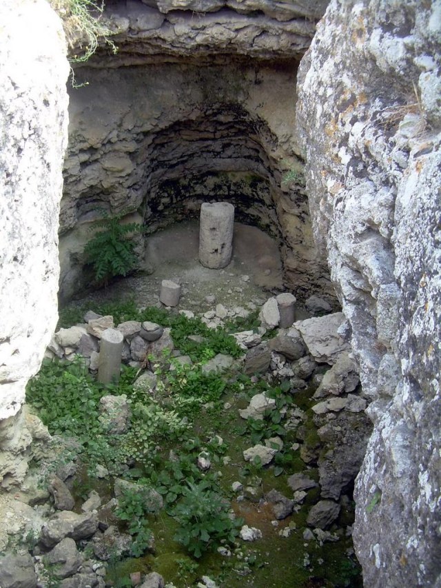 043 Пещерный храм.jpg