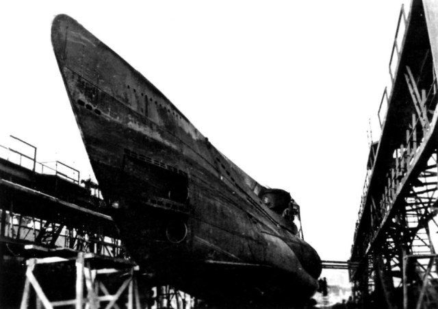 uboot shutters 1.jpg