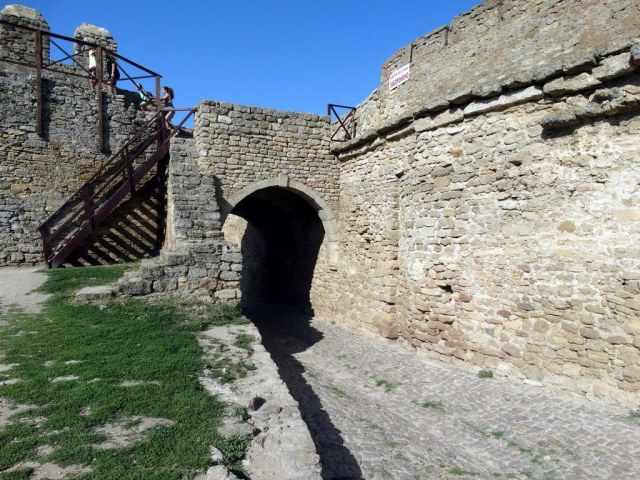 023 Средние ворота.jpg