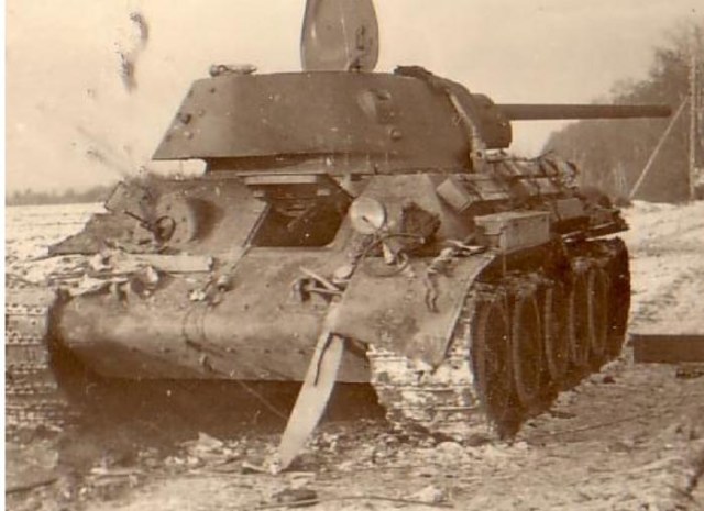 Т-34_СТЗ_41_Н4А_Л_005 (2).jpg