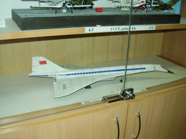 4.4. Ту-144 1-100.JPG