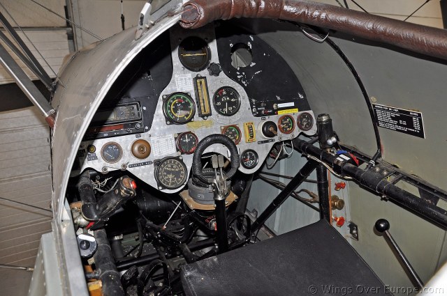 Hawker Fury Cockpit 2009 (4).jpg