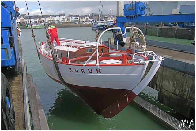 a01-211 14h58 mise à l'eau du Kurun G0014763.jpg