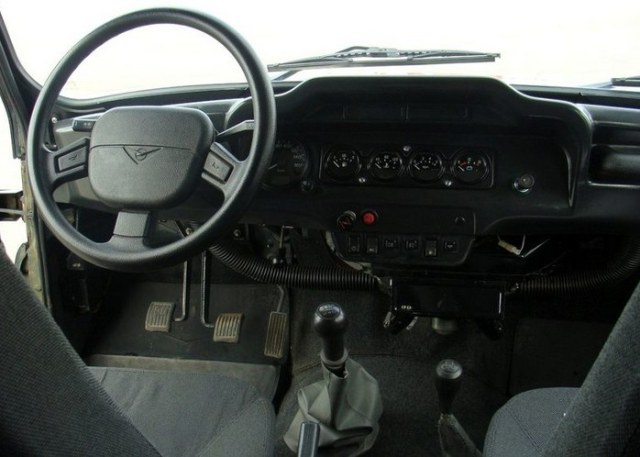 uaz-hanter-19.jpg