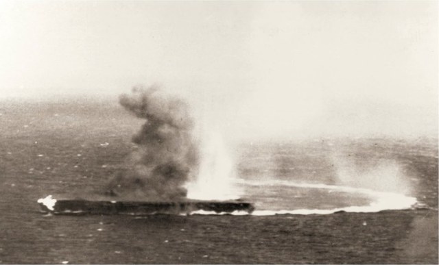 IJNShokaku-08-05-1942.jpg
