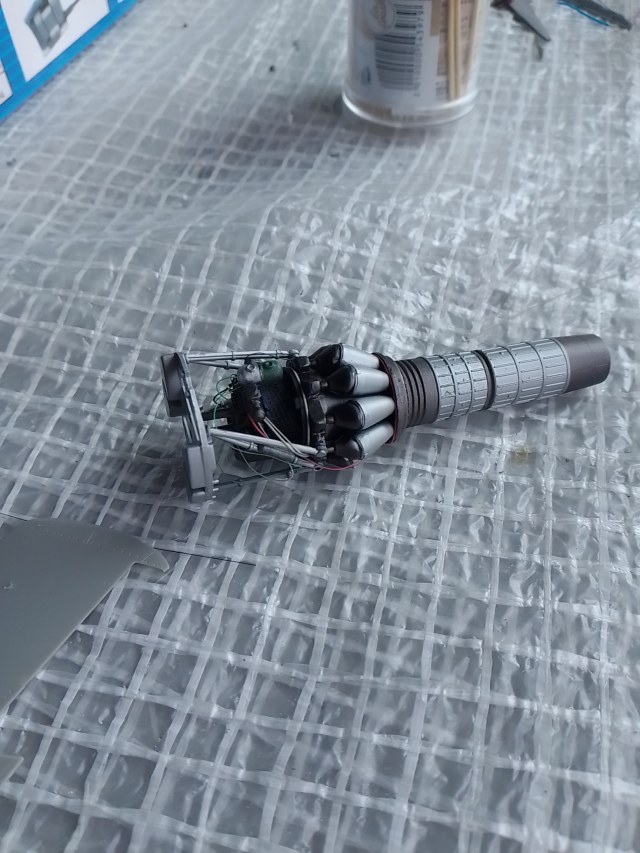 Захарчук Артём. МиГ-15, 1-48, двигатель. ф.2.jpg