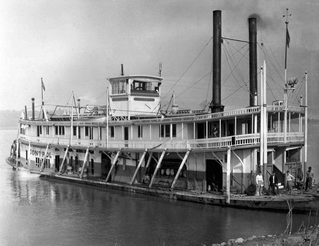 TowboatCONTROLvicksburgMiss1930ForNORI.jpg