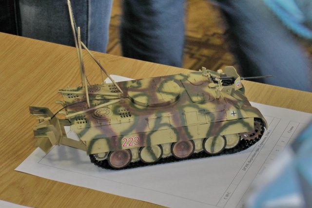 Старшая группа. М 1-35. БРЭМ на базе Т-V. Автор - Мироненко А.П.JPG