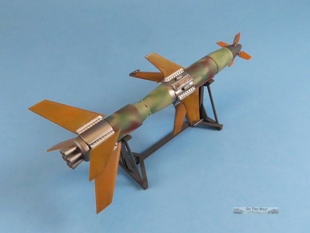 AlMagnus_ModelCollect_UA72072_pic02.jpg
