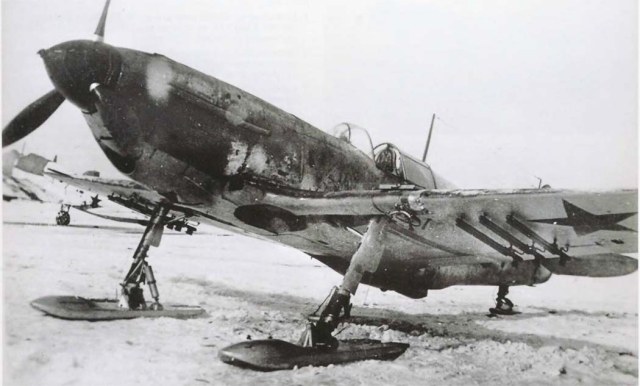 3.LaGG-3-23-j-serii-na-lyzh.-shassi..jpg