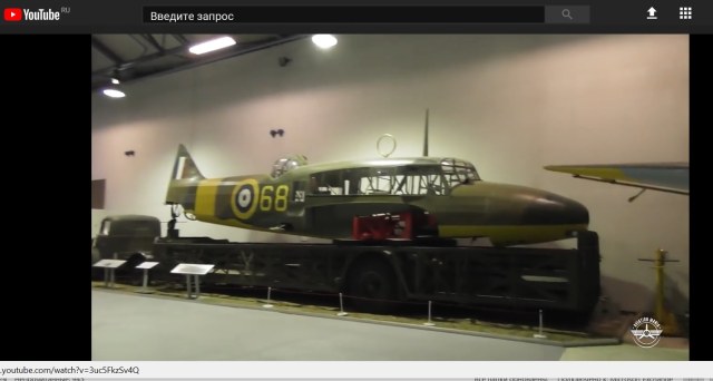 Avro Anson_Hendon.jpg