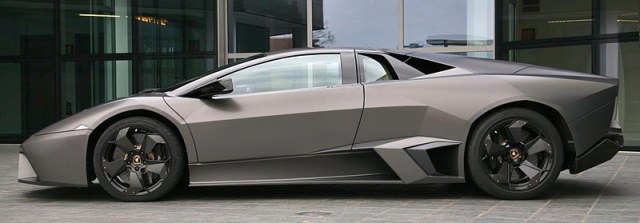 2007-lamborghini-reventon-3.jpg