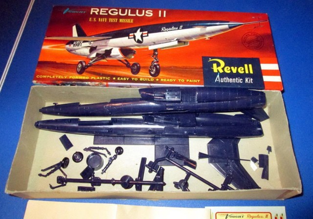 Revell_Regulus_1.jpg