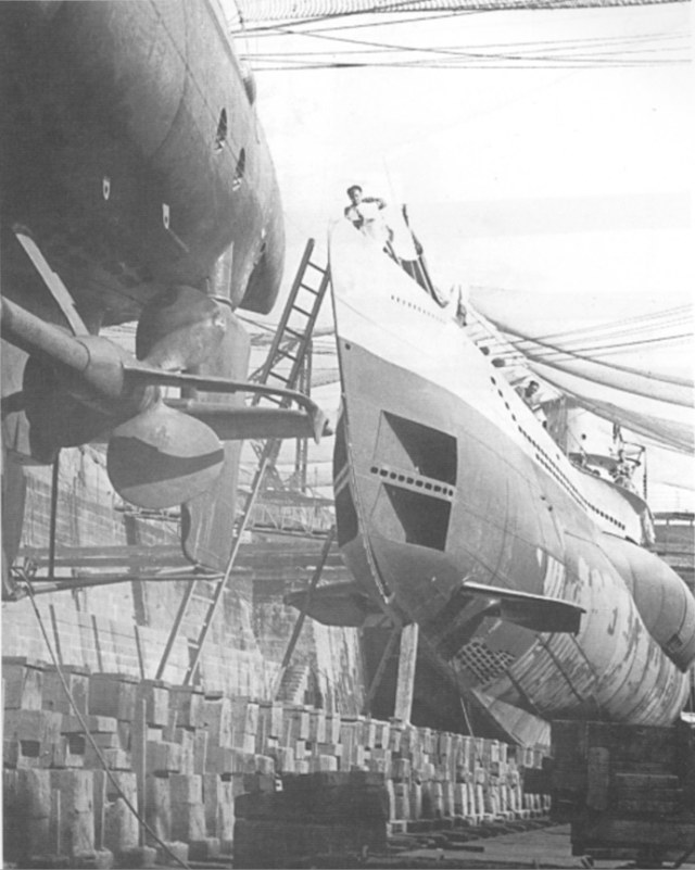 uboot shutters 2.jpg