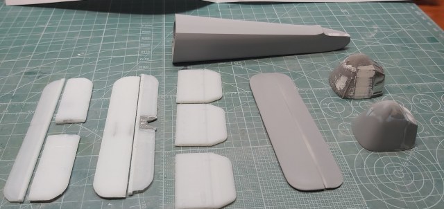 хвостовое оперение и носовая часть.jpg