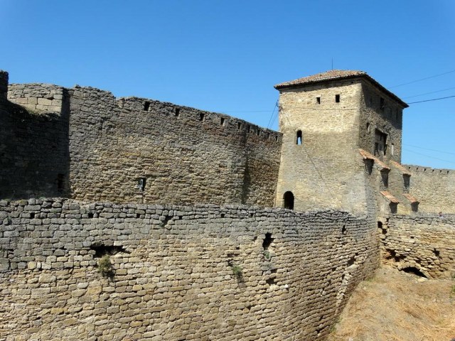 085 Крепость снаружи.jpg