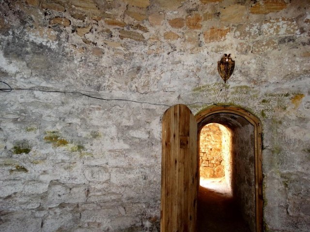 045 Темница.jpg