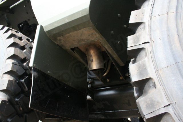 walkaround-mrap-kamaz-63698-typhoon-55.jpg